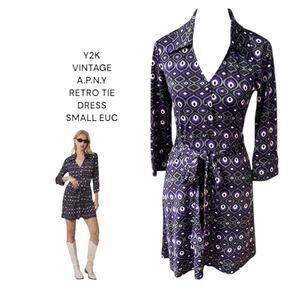 Y2K. VTG. A.P.N.Y RETRO ALL OVER PRINT GRAPHIC‎ DRESS SMALL.